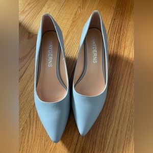 Wardens kitten heeled shoes 6.5